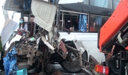 Vụ xe khách đâm xe cứu hỏa: 2 tài xế quên nguyên tắc “2 giây”